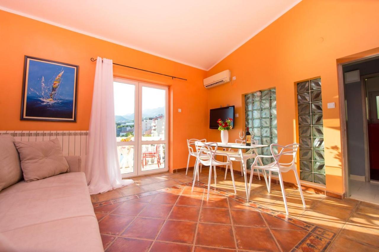 Acika Apartments Rafajlovići Eksteriør bilde