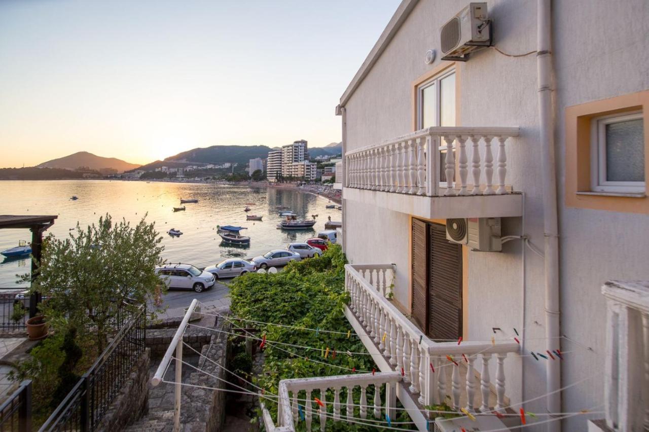 Acika Apartments Rafajlovići Eksteriør bilde